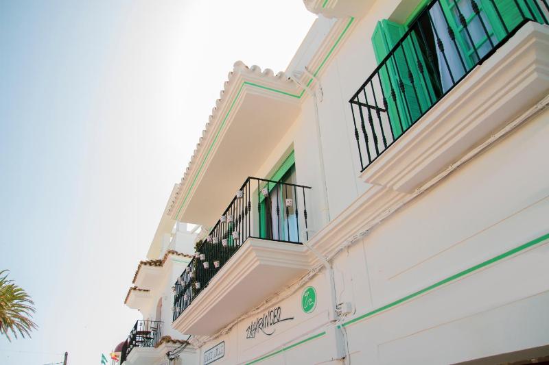 Double or Twin Room with Side Sea View image 3