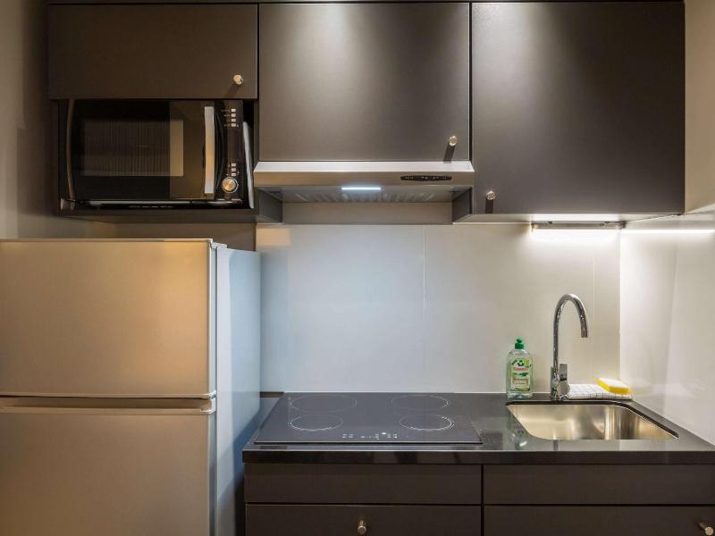 Studio (3 People) image 4