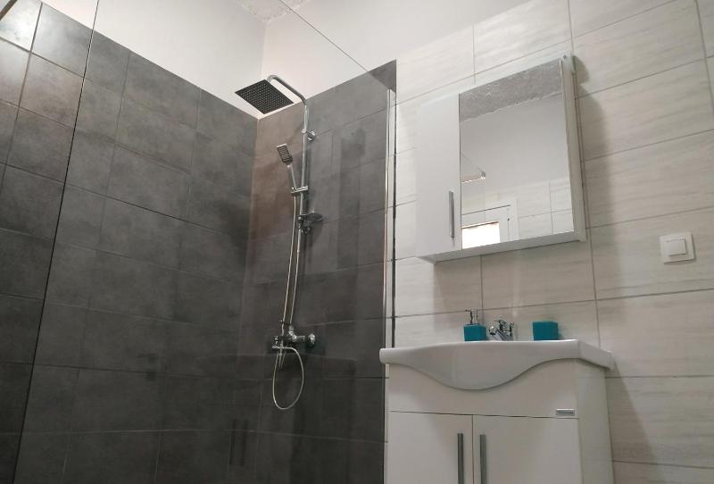 Superior Apartment image 2