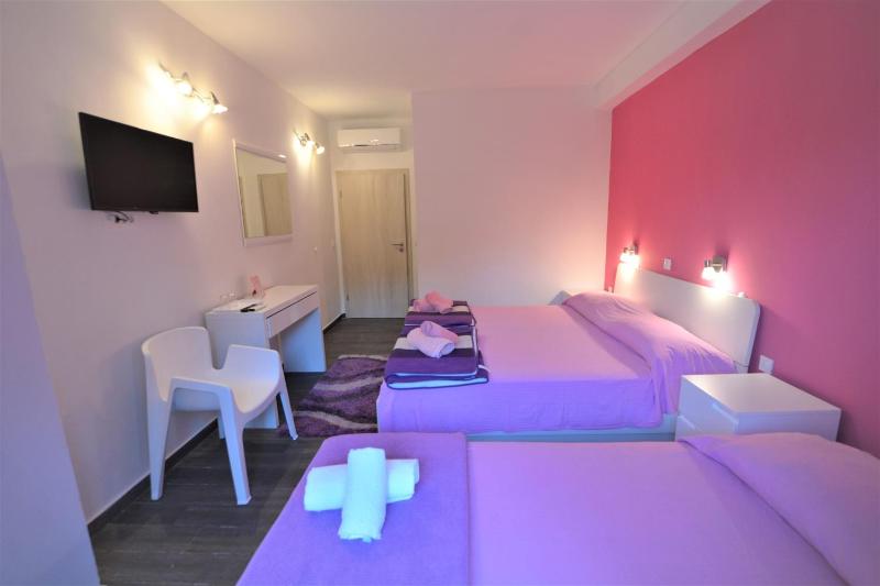 Triple Room image 4