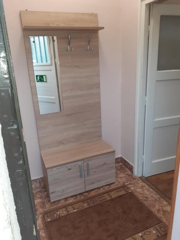 One-Bedroom Apartment image 1
