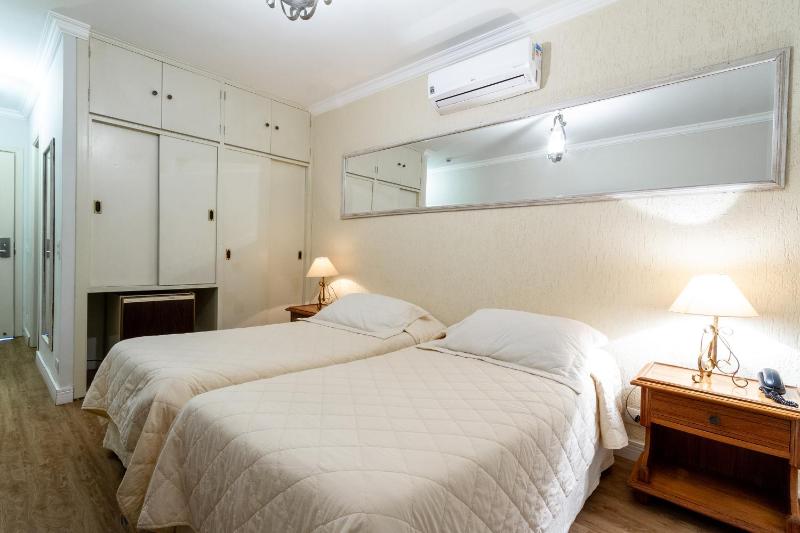 Hotel Nevada - image 24