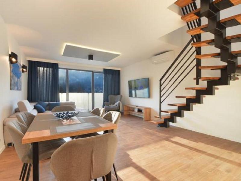 Apartament dla rodzin Marron 12 z sauną bawialnią i widokiem na Skrzyczne - Dream Apart - image 12