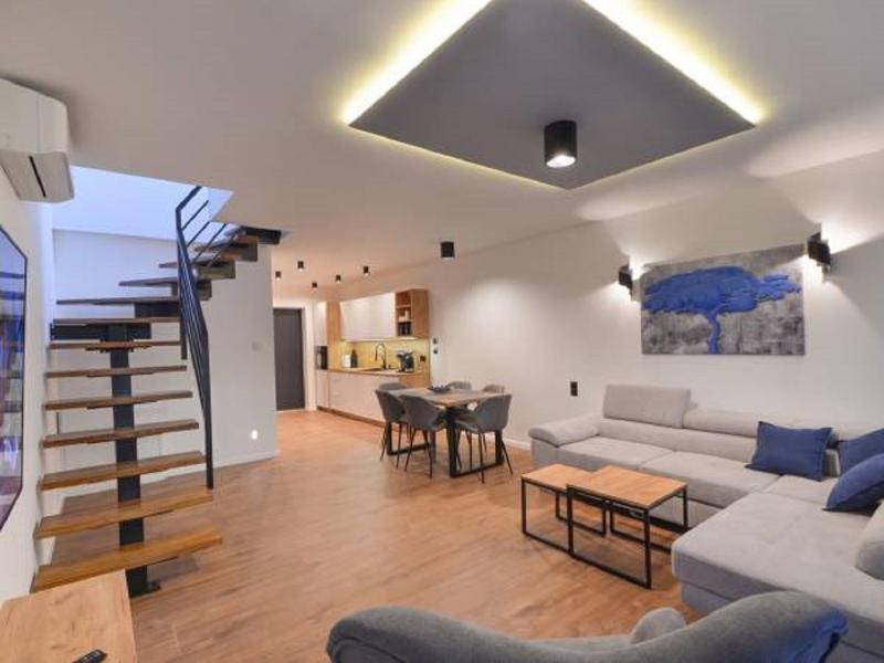 Apartament dla rodzin Marron 12 z sauną bawialnią i widokiem na Skrzyczne - Dream Apart - image 10