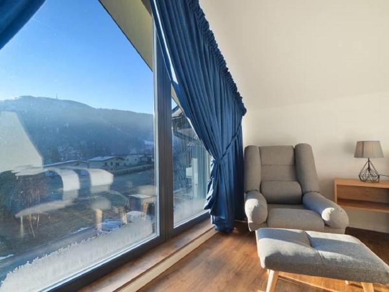 Apartament dla rodzin Marron 12 z sauną bawialnią i widokiem na Skrzyczne - Dream Apart - image 16
