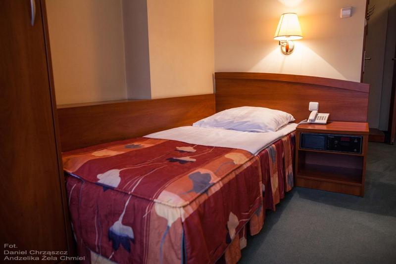 Single Room image 3