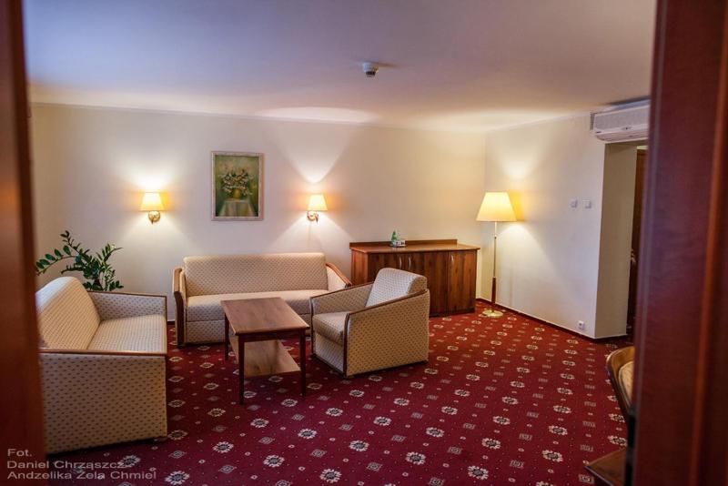 Apartment image 3