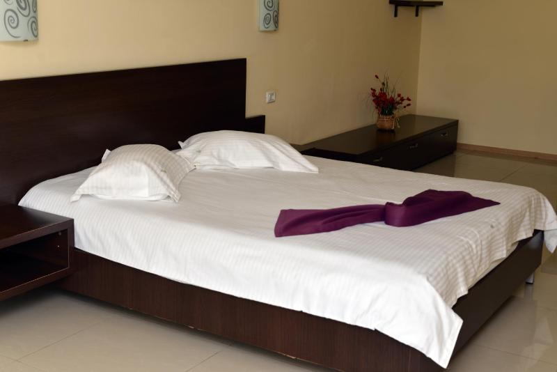Hotel Fortuna - image 38