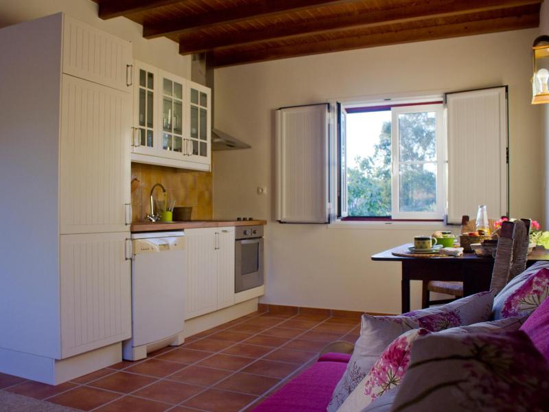 One-Bedroom House image 2