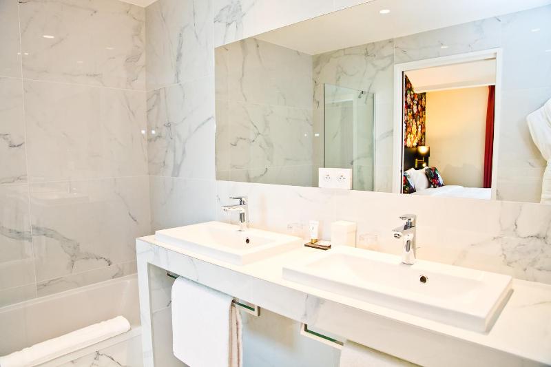 Junior Suite image 1