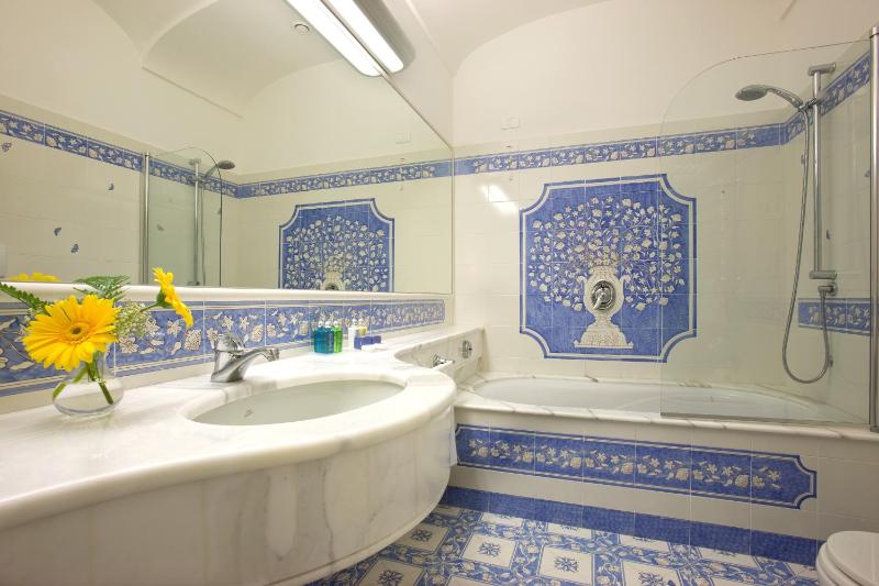 Grand Hotel La Favorita - image 5