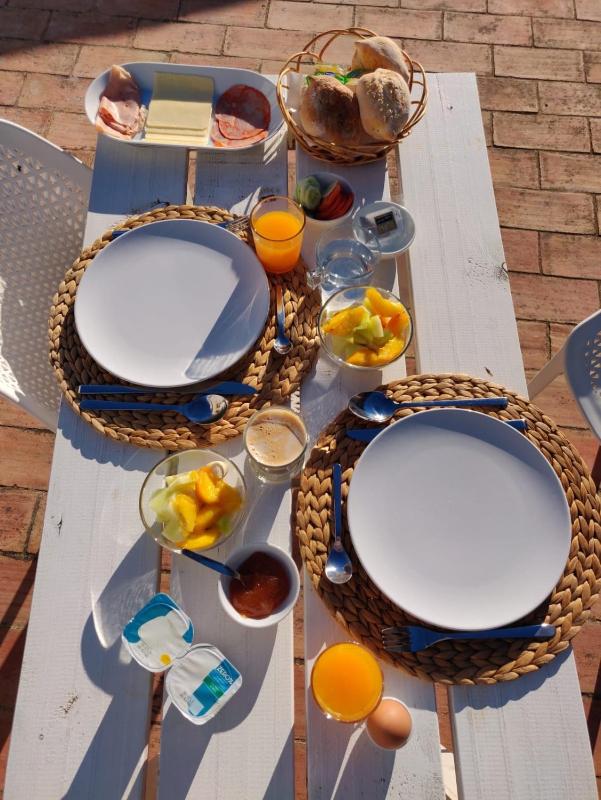 Deluxe Double or Twin Room image 1