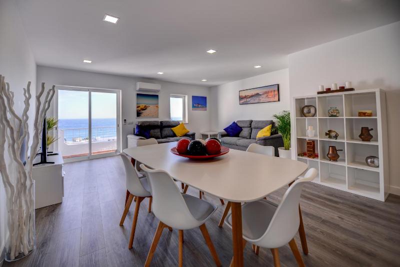 SEAFRONT LUZ APARTMENT - image 14