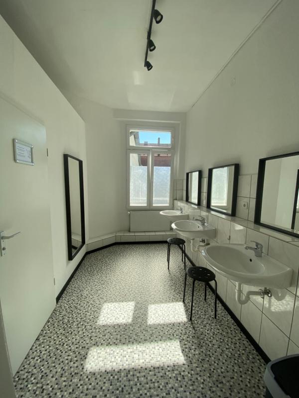 Hotel AVAlex - image 15