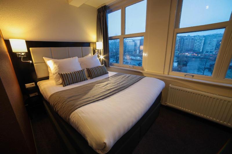 Triple Room image 4
