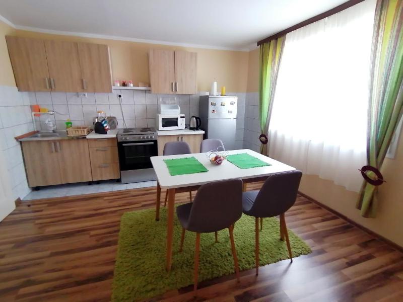 Apartment image 2