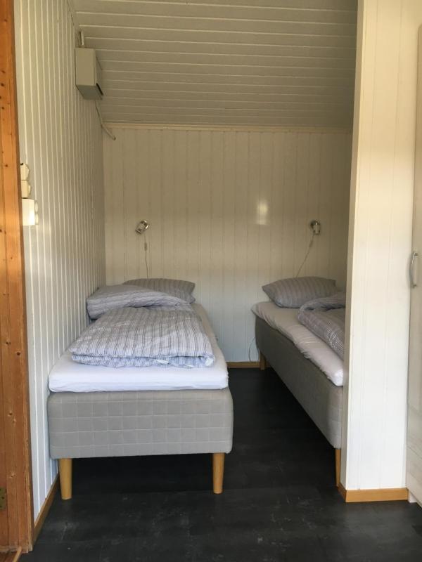 One-Bedroom Cottage image 3