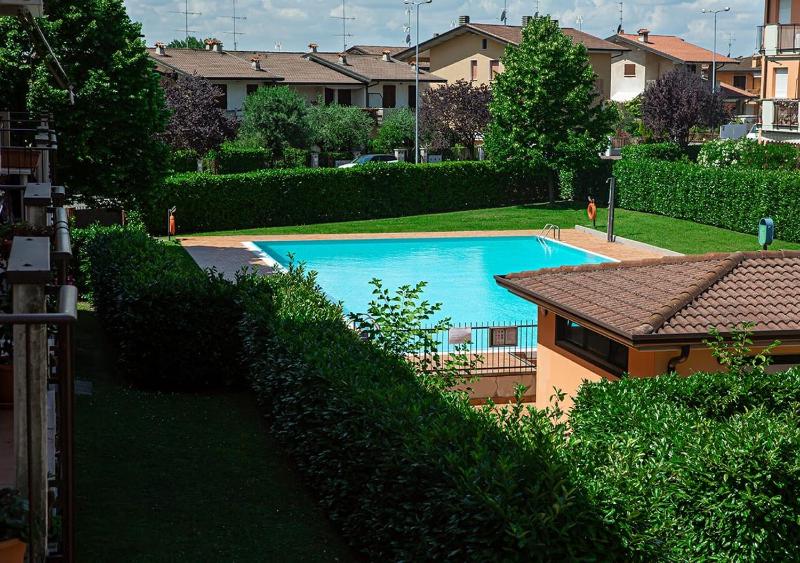 Sirmione Acque del Garda Apartments - image 1