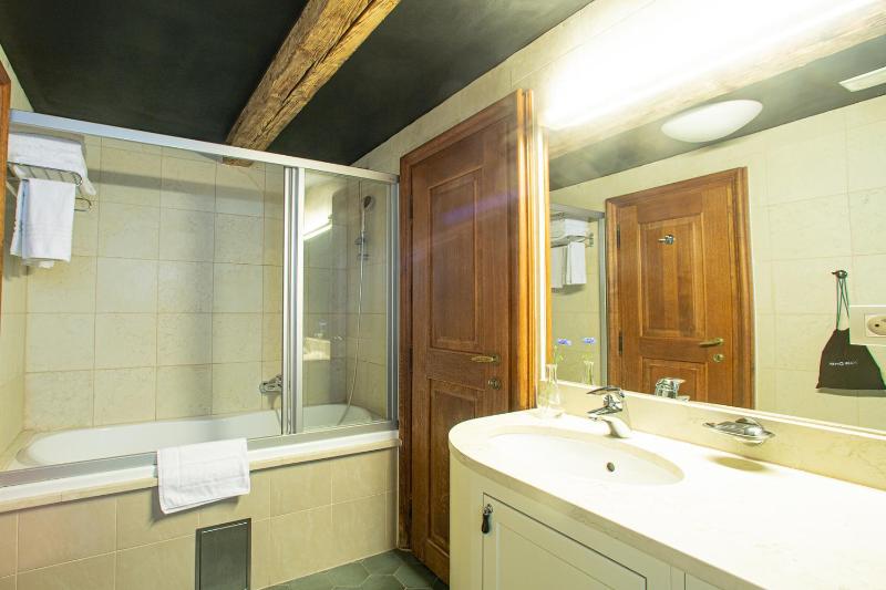 Junior Suite image 3