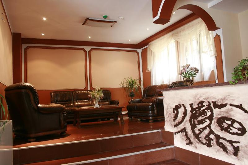 Hotel Alafrangite - image 18