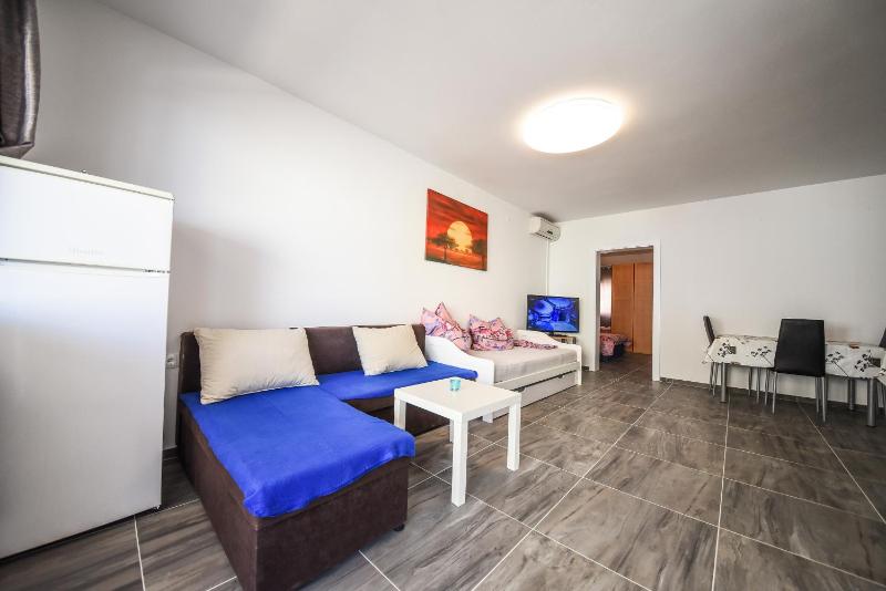 Apartmani Por - image 2