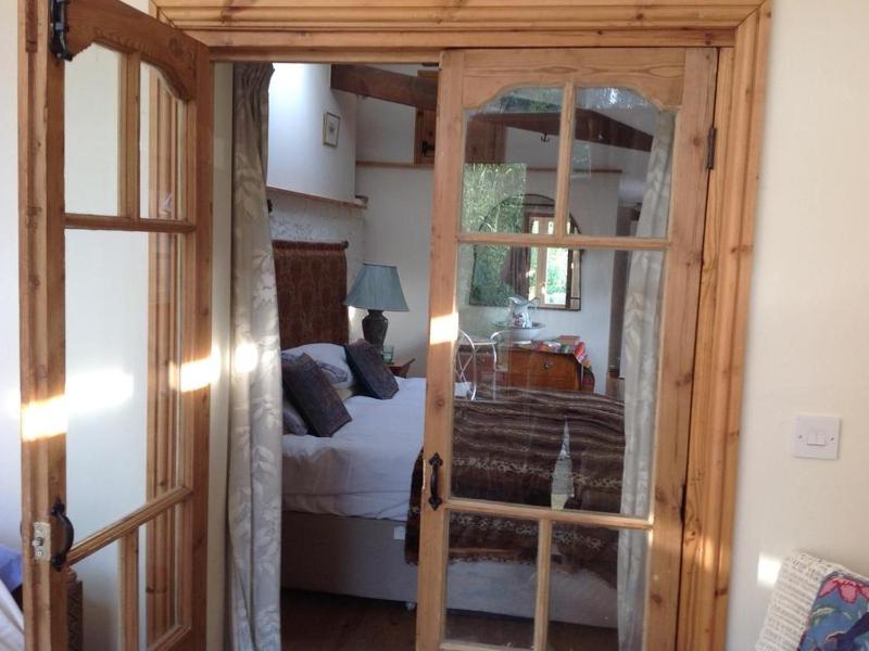 Superior Double Room image 4