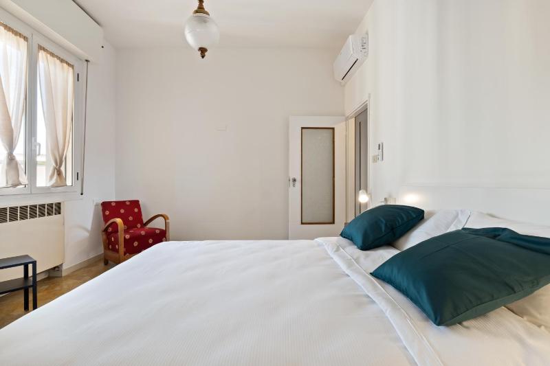 Two-Bedroom Apartment image 4