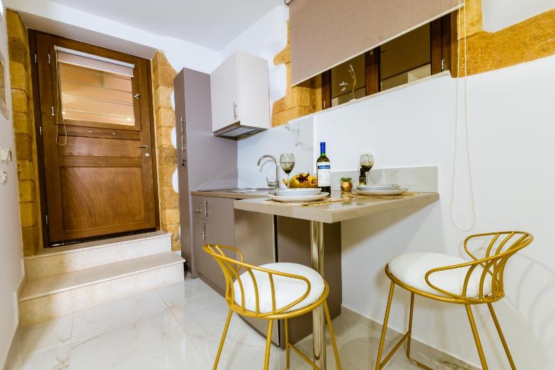 Konmari Boutique Suites - image 50