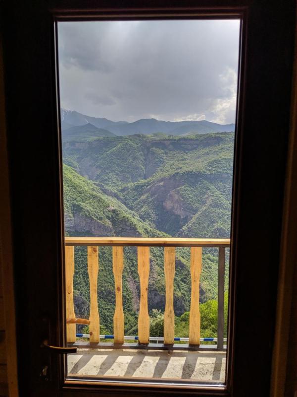 King Room with Mountain View image 4