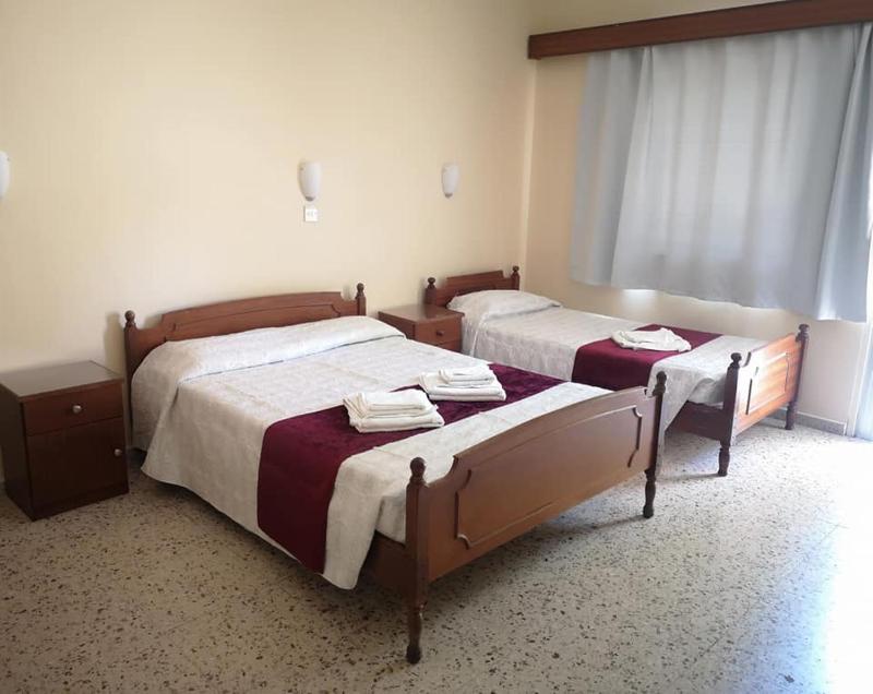 Double Room with Mountain View image 1