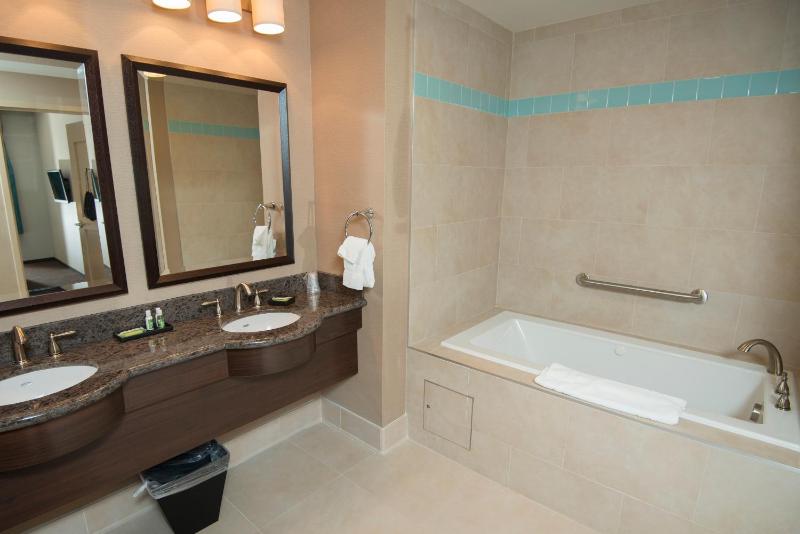 Junior Suite image 1