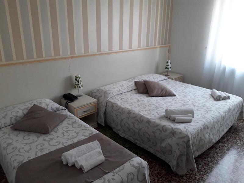 Triple Room image 1