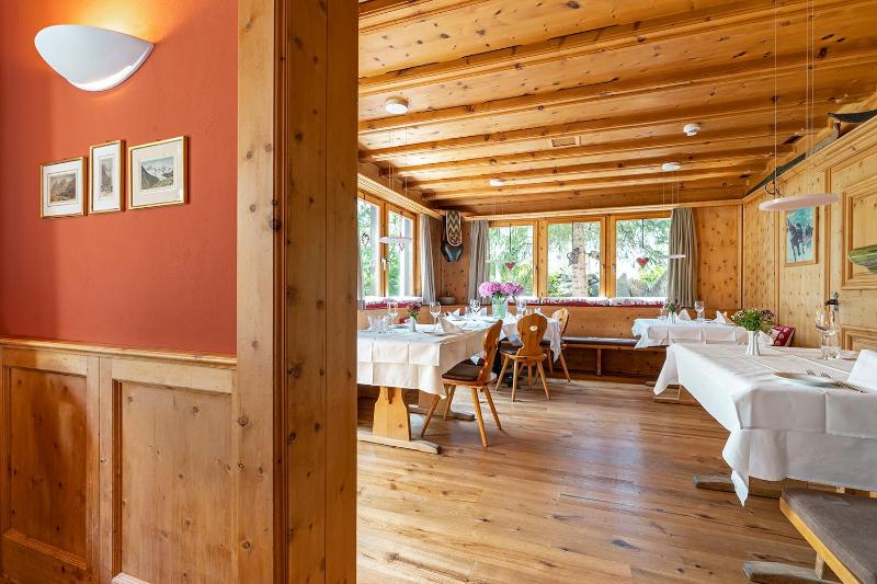 Hotel Saluver - image 23