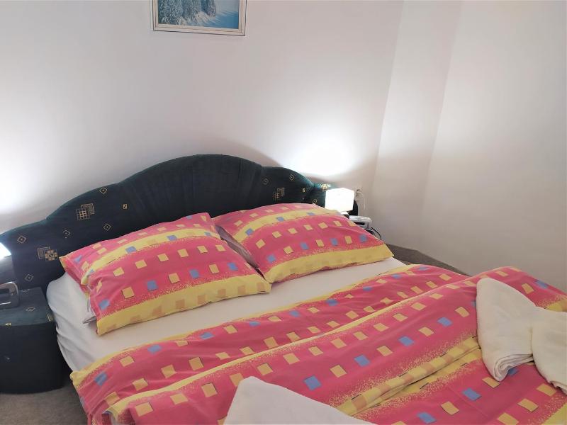 Standard Apartment image 2