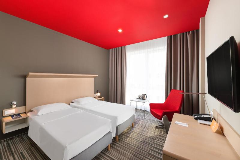 Superior Room image 4