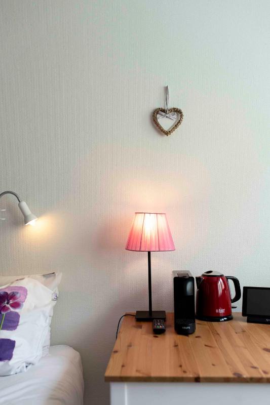 Budget Double Room image 2