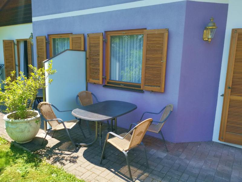 Apartment with Garden View image 3