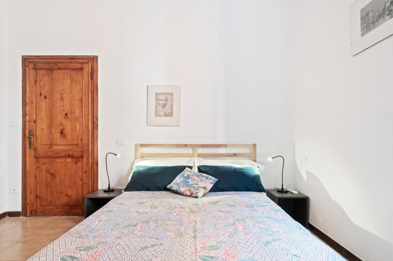 One-Bedroom Apartment image 2