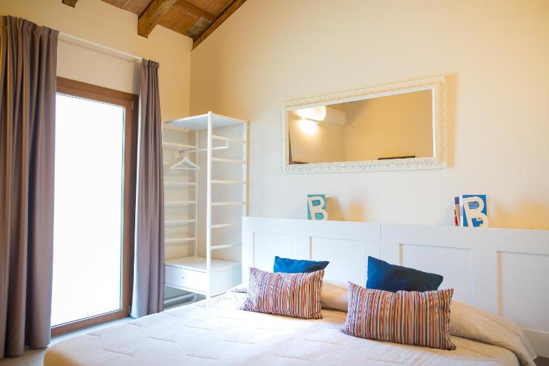Quadruple Room image 3