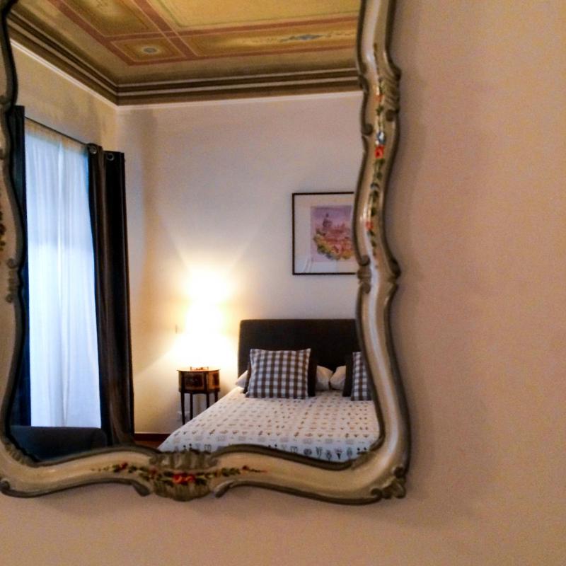 Superior Triple Room image 3