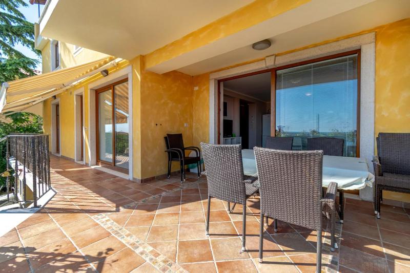 Apartment with Sea View image 4