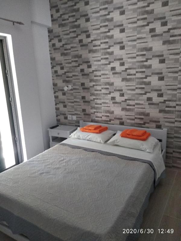 One-Bedroom Apartment (4 Adults) image 1