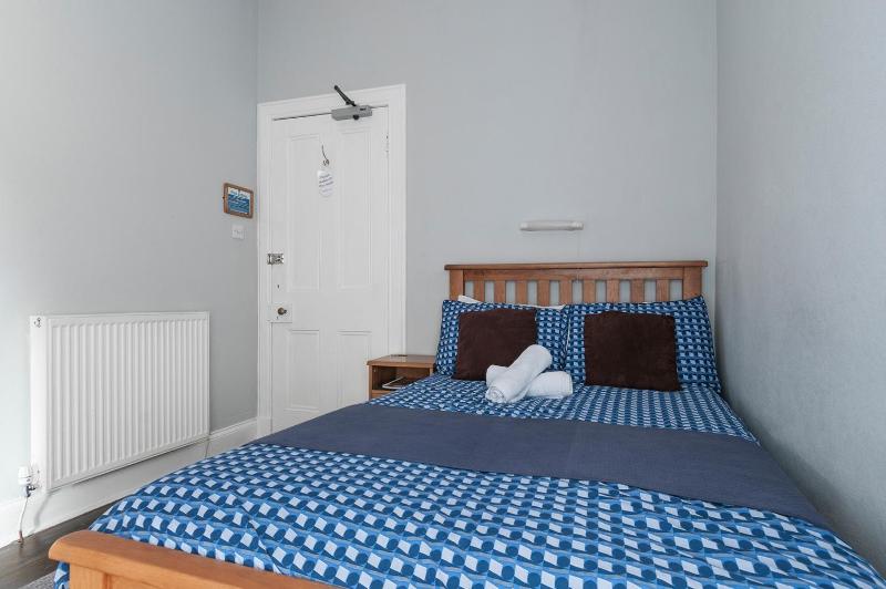 En Suite Petite Double Room image 1