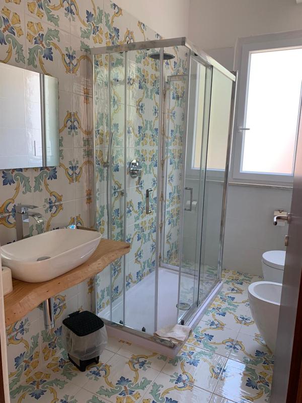 Quadruple Room with Sea View image 4