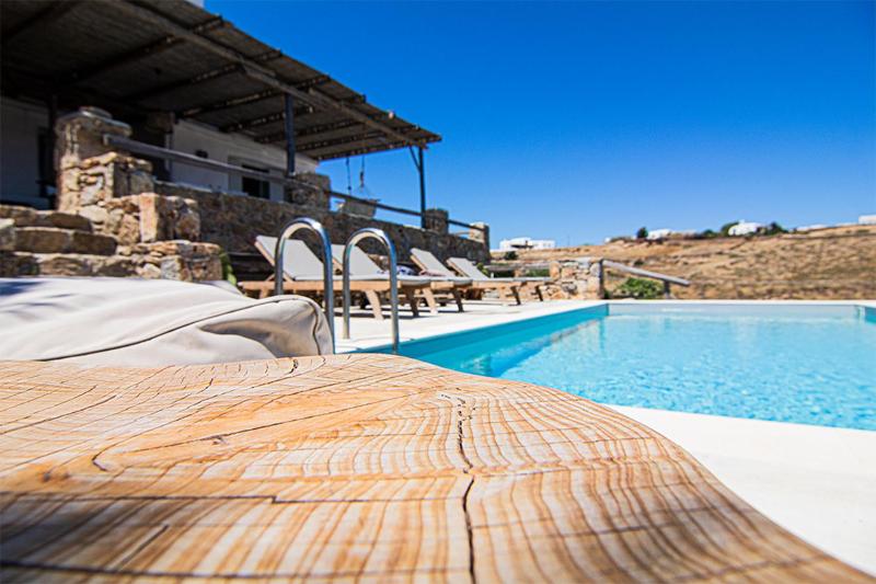 Villa with Sea View image 3