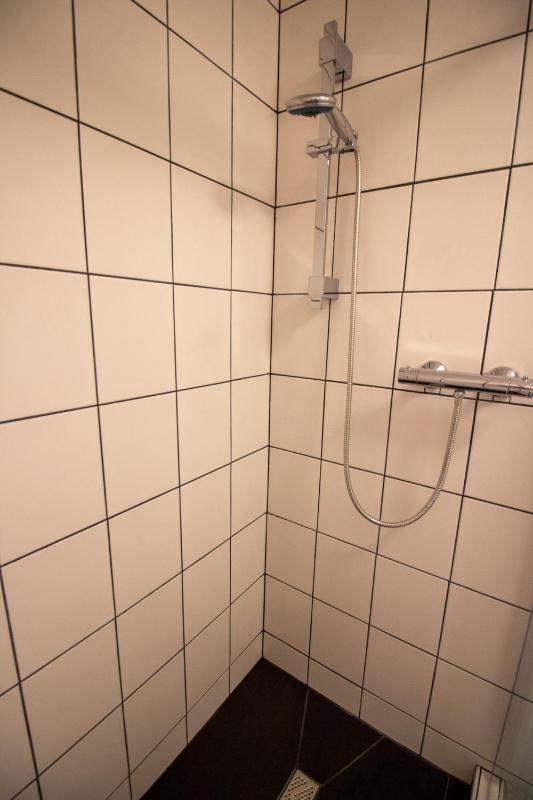 Studio Apartment image 3