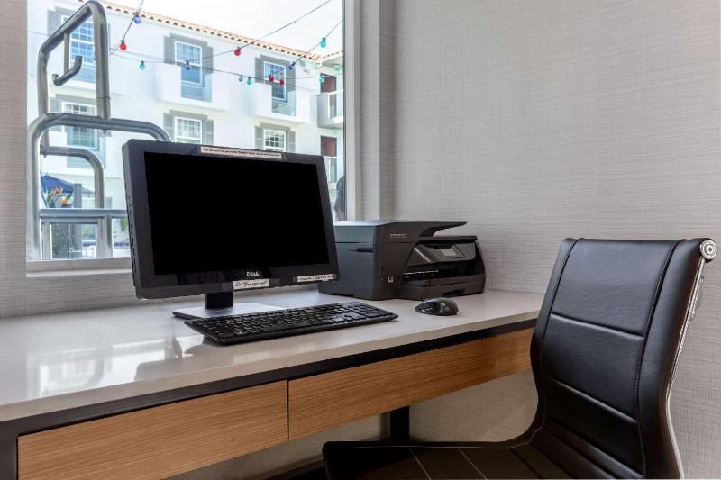 Comfort Inn San Diego Old Town - image 8