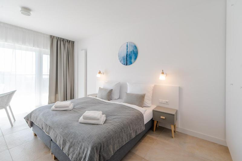 Aquamarina Prima Studio with Sea View by Noclegi Renters - image 26