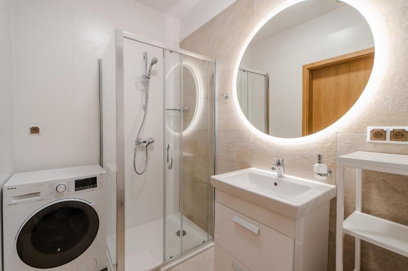 Aquamarina Prima Studio with Sea View by Noclegi Renters - image 23