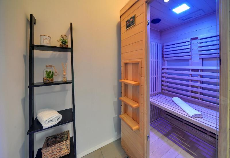 Funkcjonalne i Stylowe Apartamenty Sun Seasons 24 w Karpaczu by Noclegi Renters - image 5